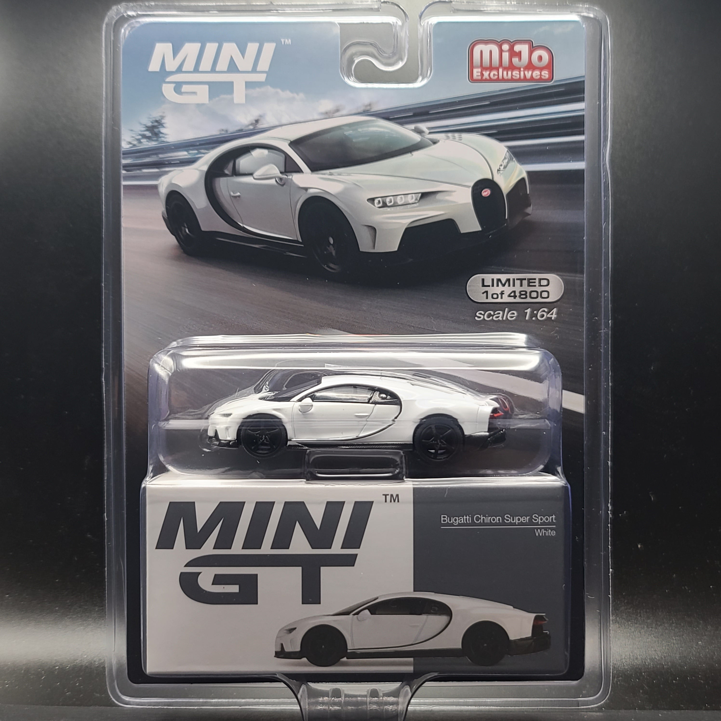 MINI GT Bugatti Chiron Super Sport - 1:64 scale (2022 MIJO