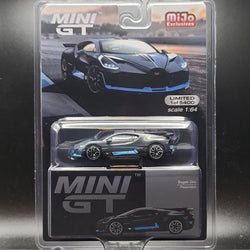 MINI GT Bugatti Divo Presentation- 1:64 scale (2023 MIJO Exclusives - Limited Edition 1 of 5400)