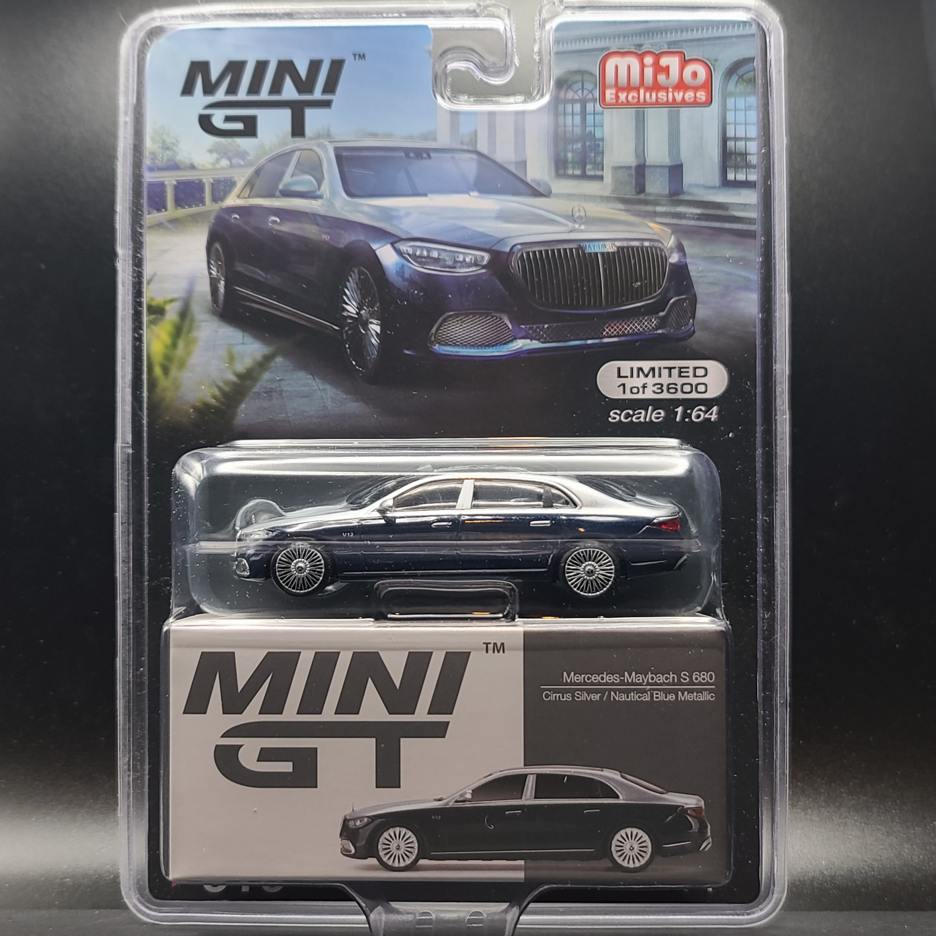 MINI GT Mercedes-Maybach S 680 - 1:64 scale, Cirrus Silver / Nautical Blue  (2024 MIJO Exclusives - Limited Edition 1 of 3600)