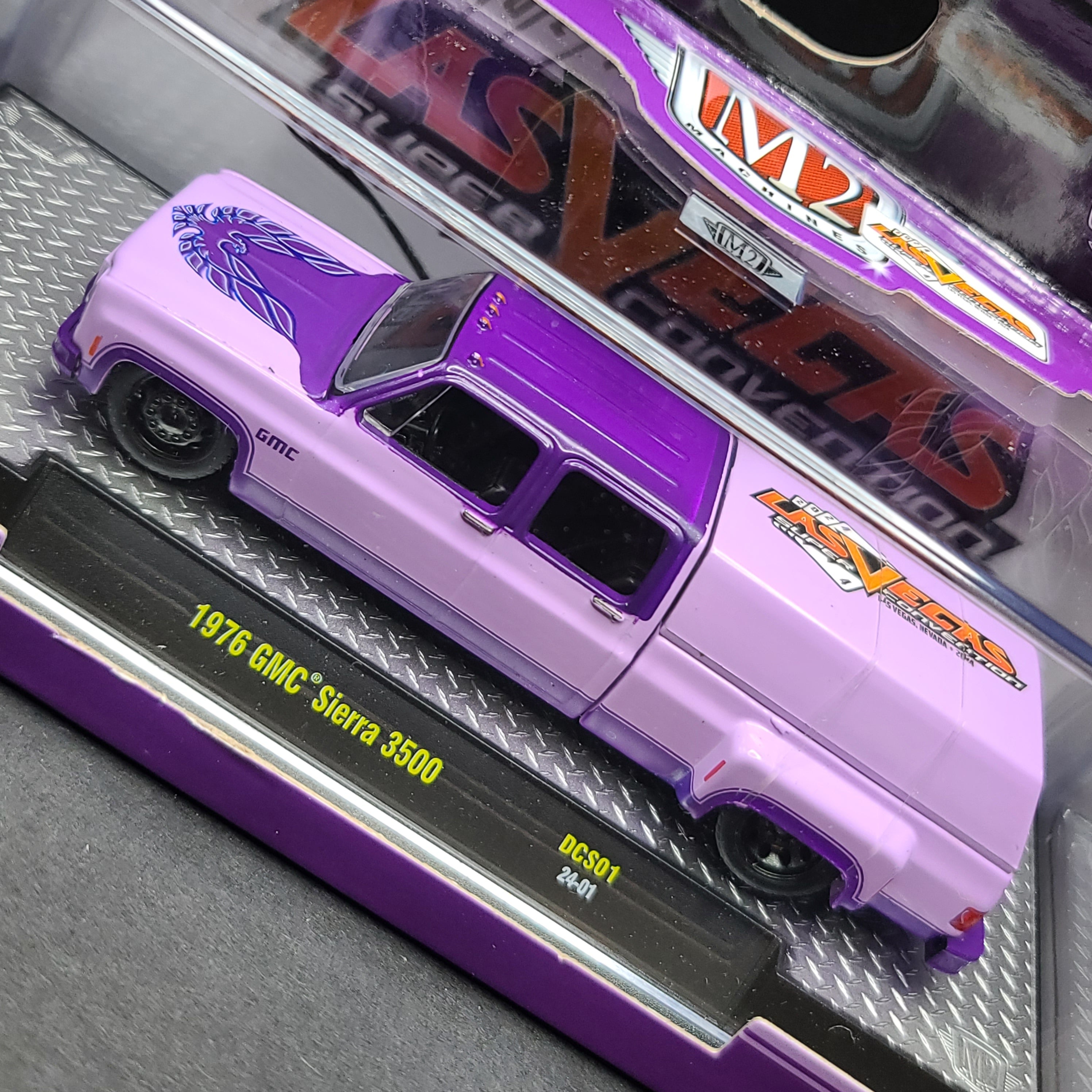 M2 Machines '76 GMC Sierra 3500 Dually, 1:64 scale (2024 Las Vegas Con