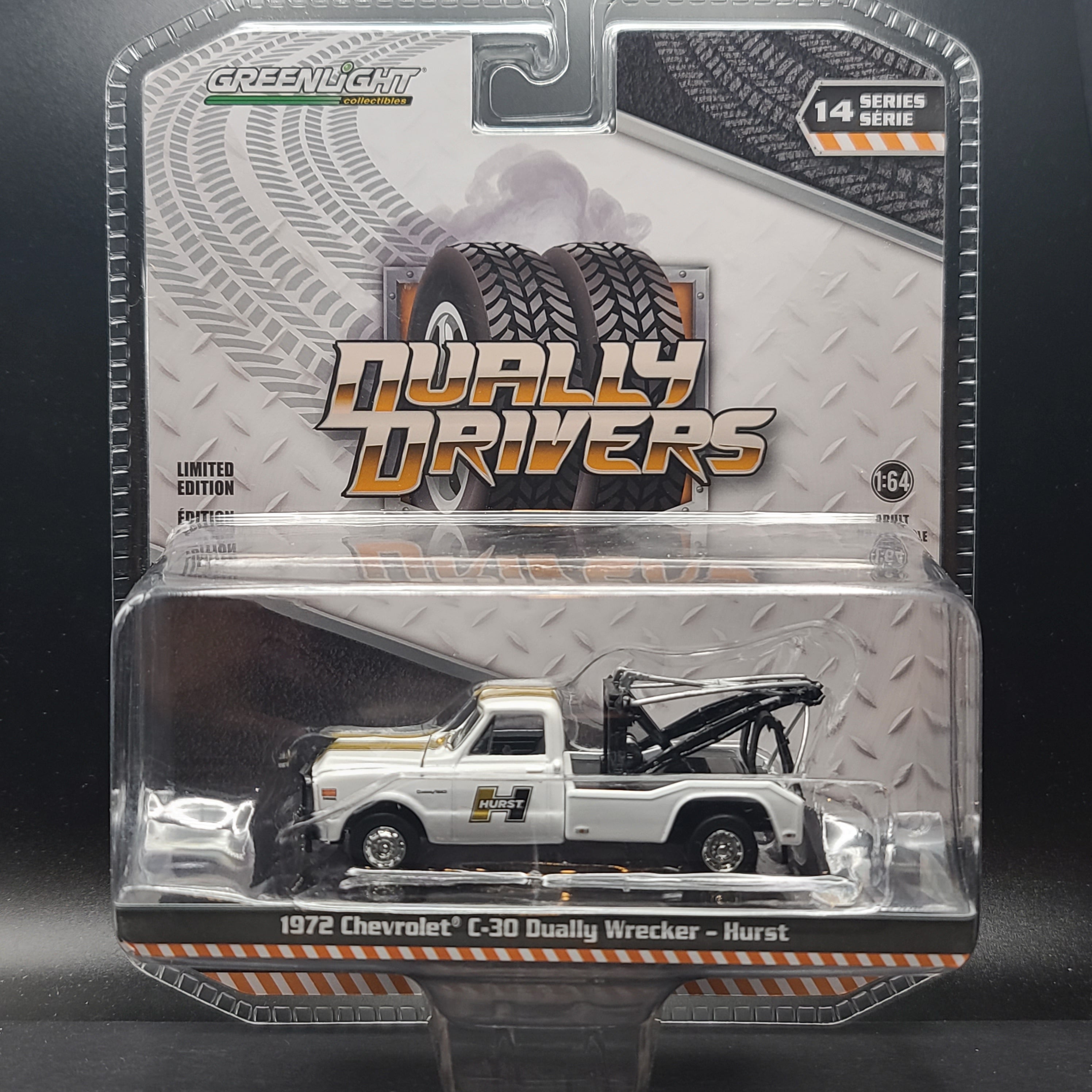 GreenLight - 2024 Dually Drivers Series 14 - Complete Set of 6 - 1:64 scale