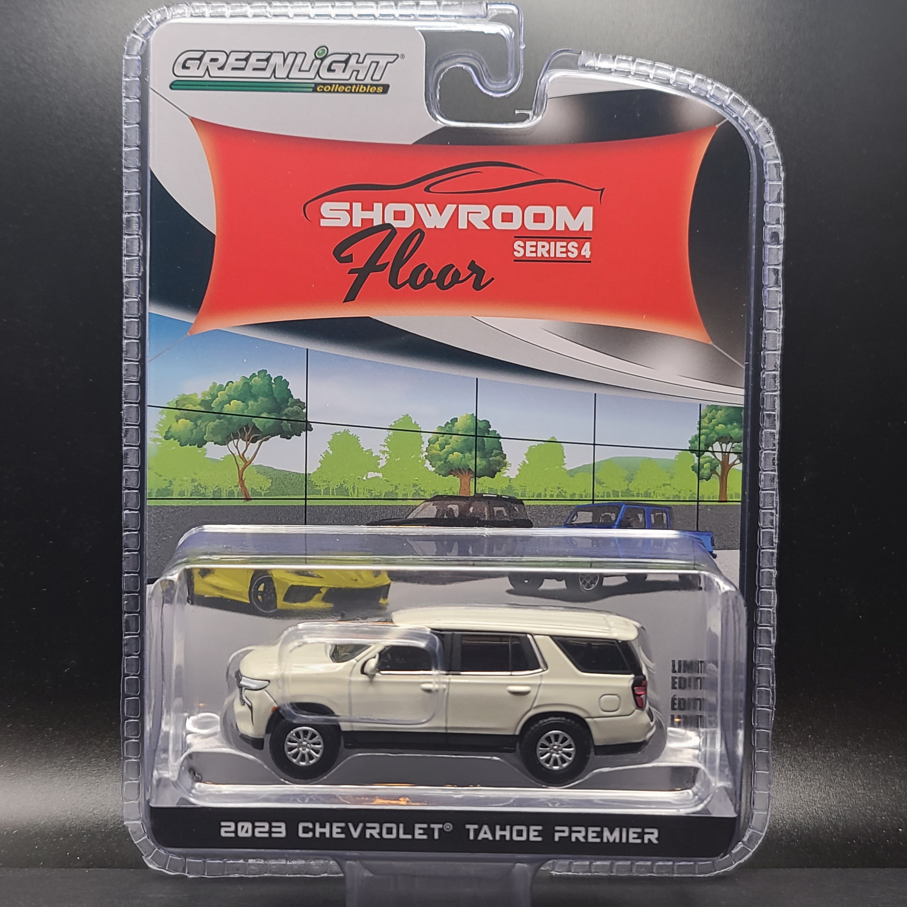 Greenlight '23 Chevrolet Tahoe Premier - 1:64 scale (2024 Showroom Floor Series 4)