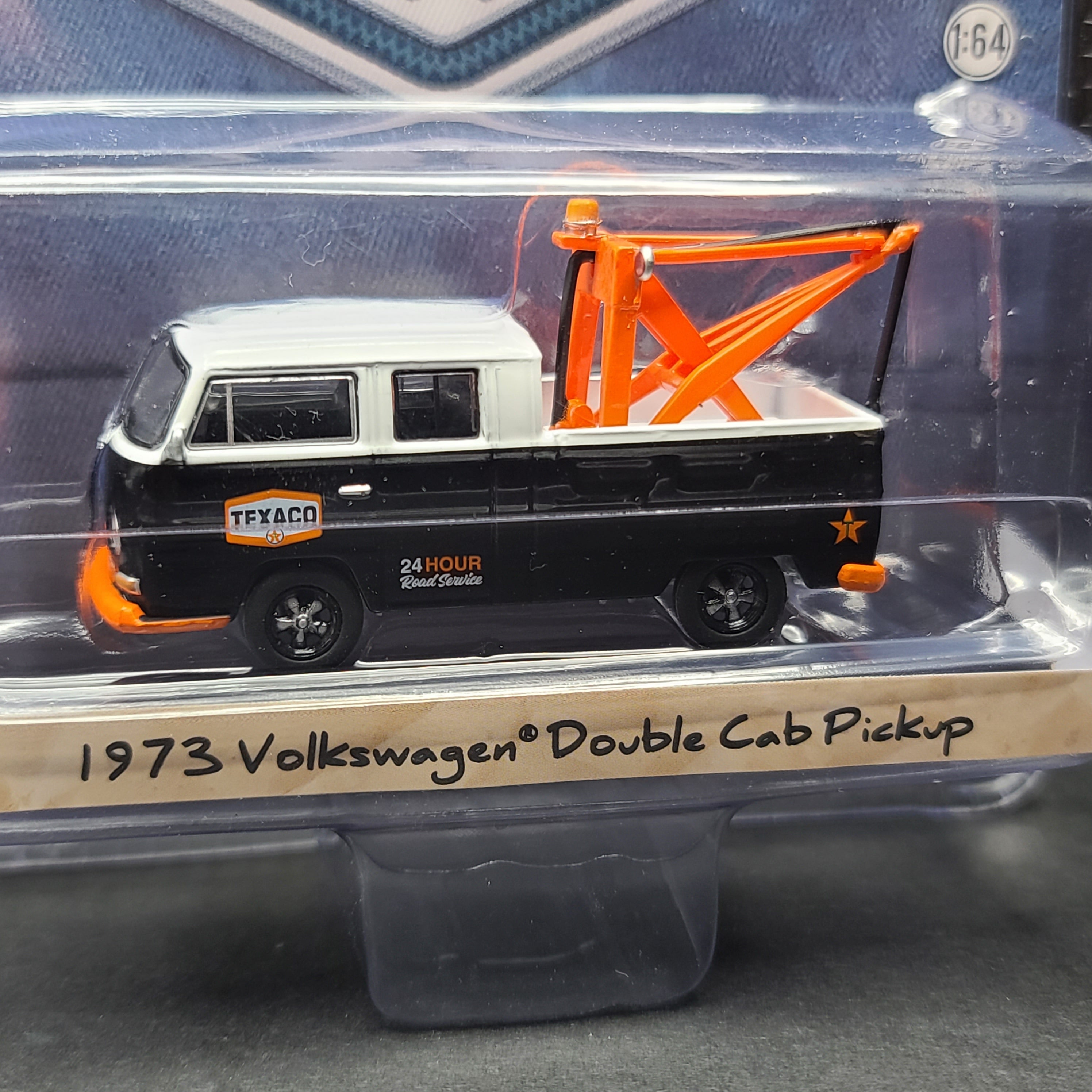 Greenlight '73 Volkswagen Double Cab Pick-up - 1:64 scale (2024 Blue Collar Series 13)