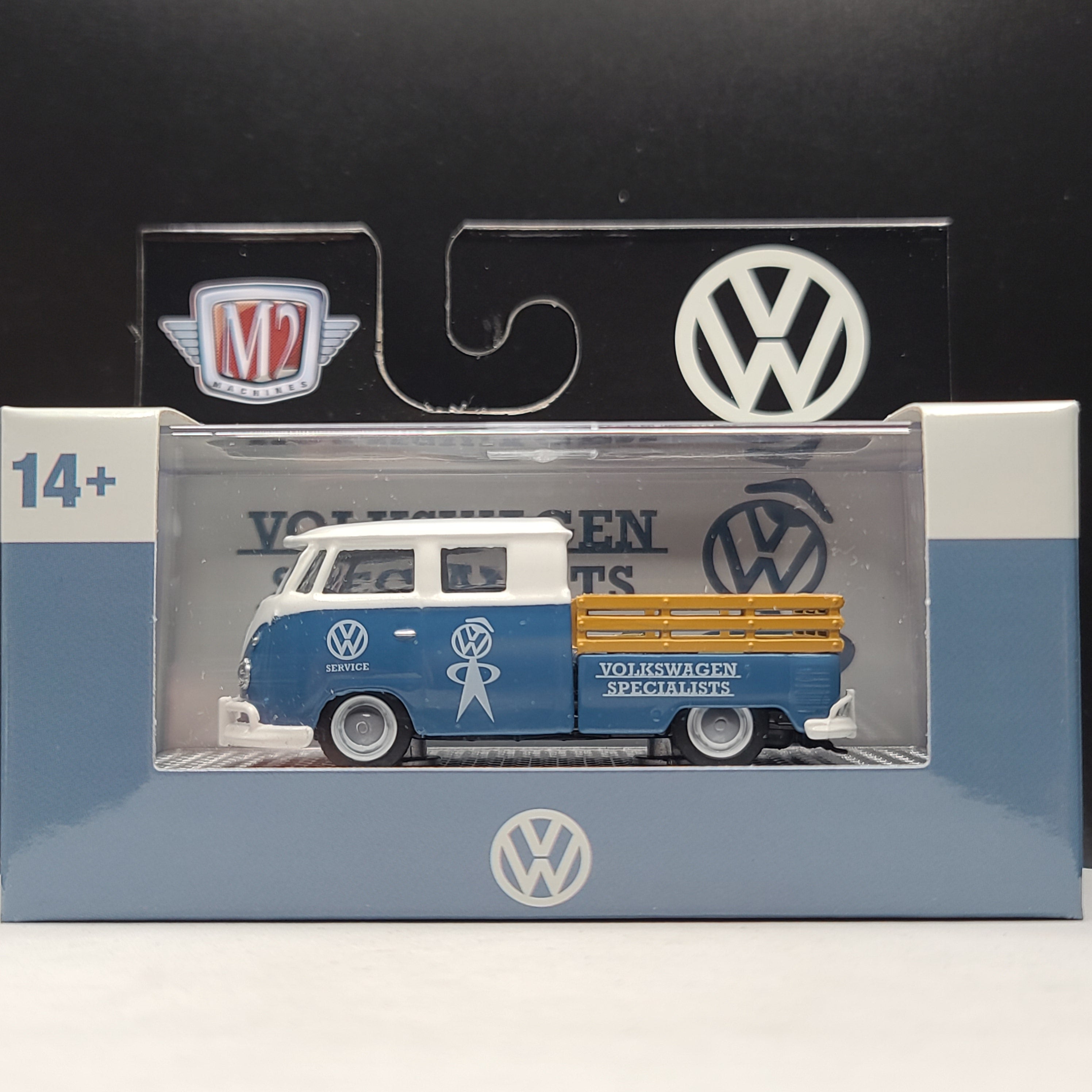 M2 Machines '61 VW Double Cab Pick-up Truck USA Model (2024 Auto-Thentics Rel. 89)