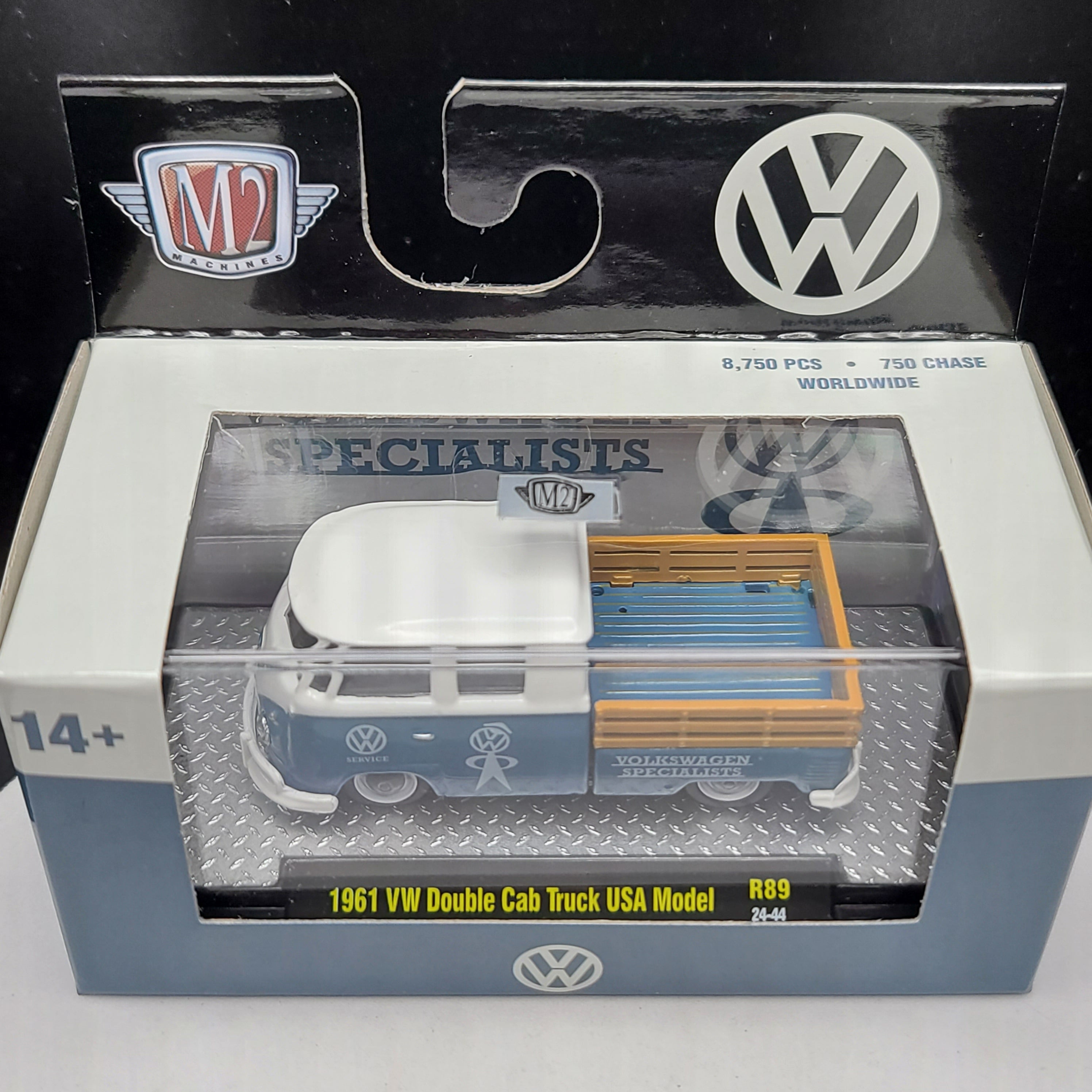 M2 Machines '61 VW Double Cab Pick-up Truck USA Model (2024 Auto-Thentics Rel. 89)