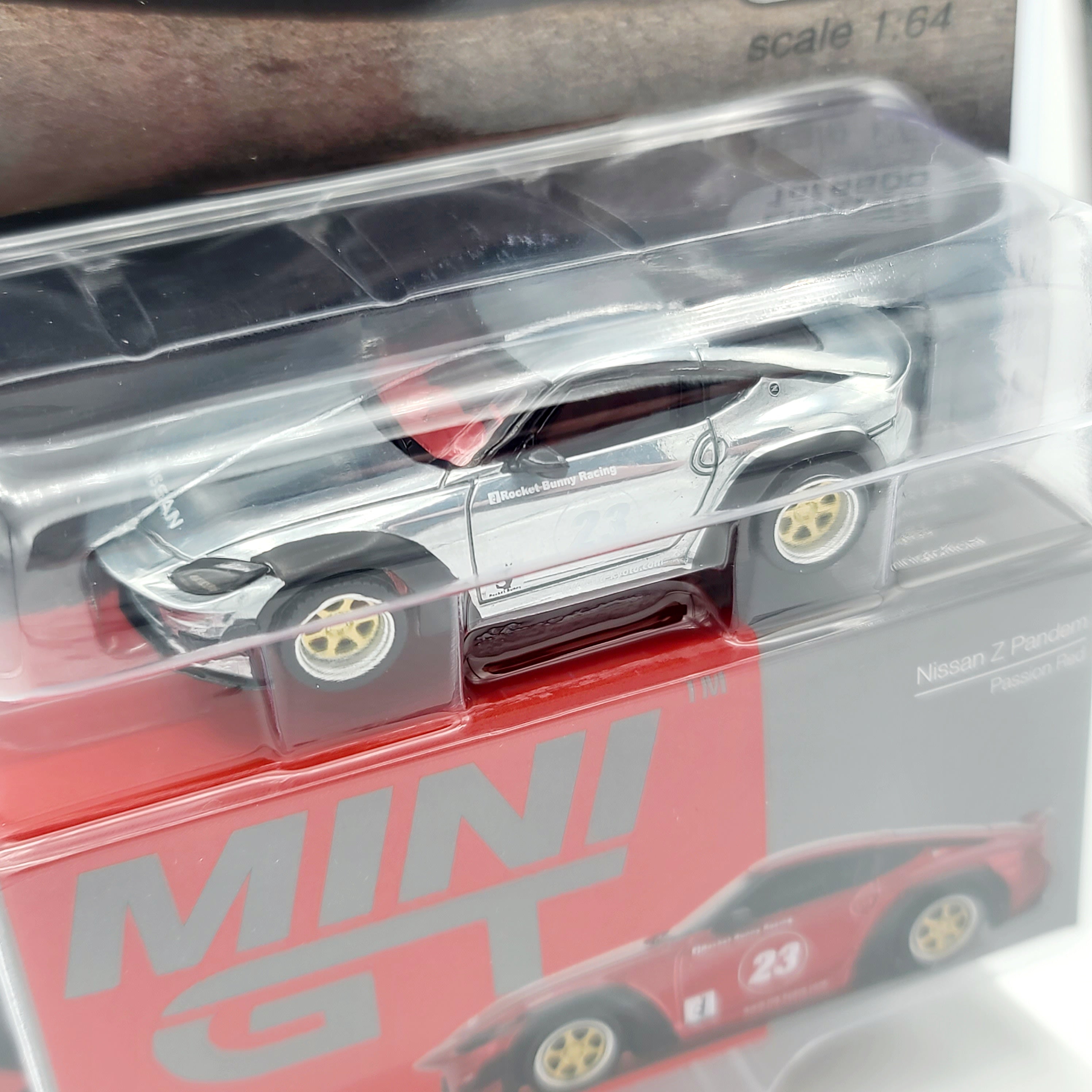 Mini GT - CHASE - Nissan Z Pandem - 1:64 scale, Passion Red (2024 MIJO Exclusives - Limited Edition)