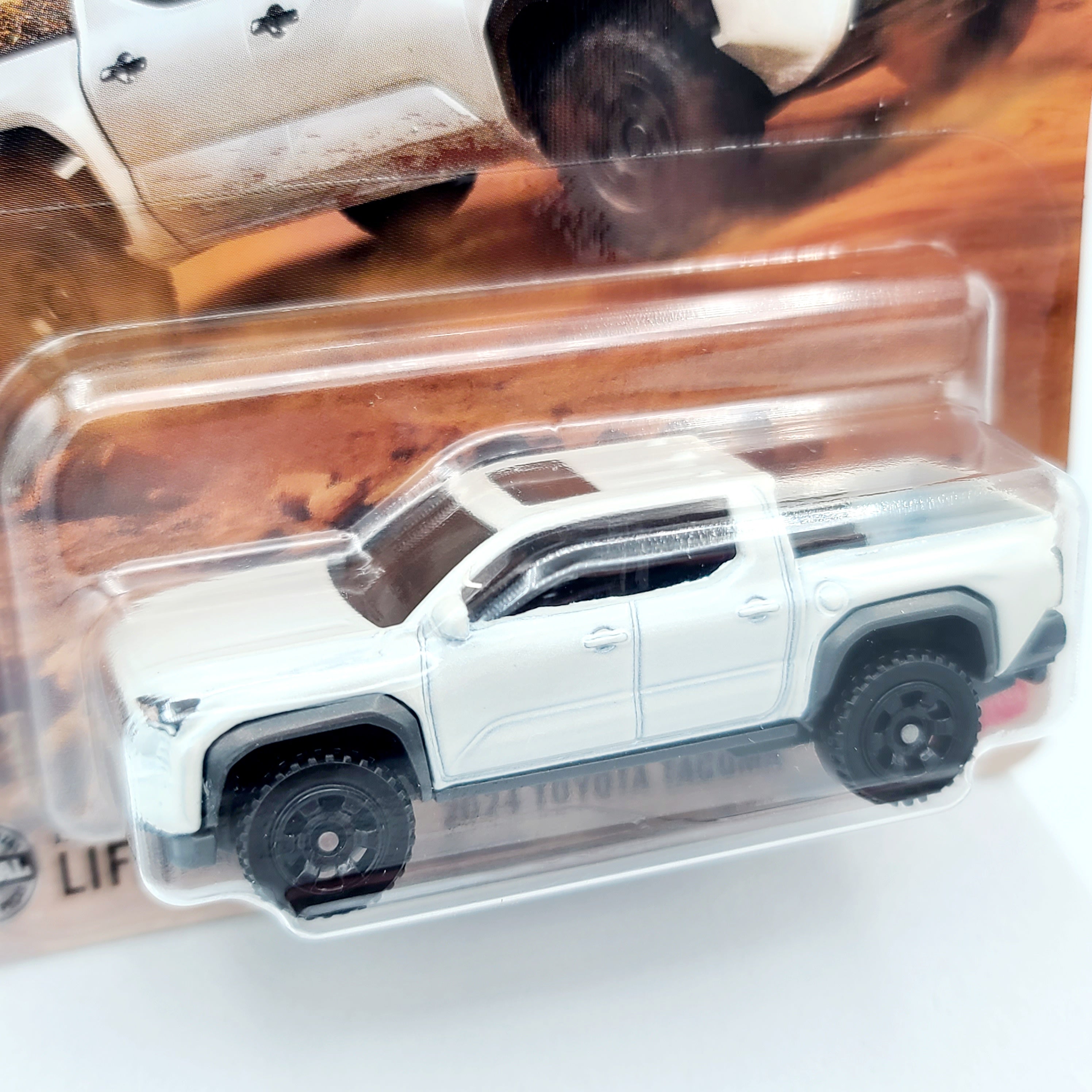 Matchbox '24 Toyota Tacoma (2025 Mix 1 A Basic)