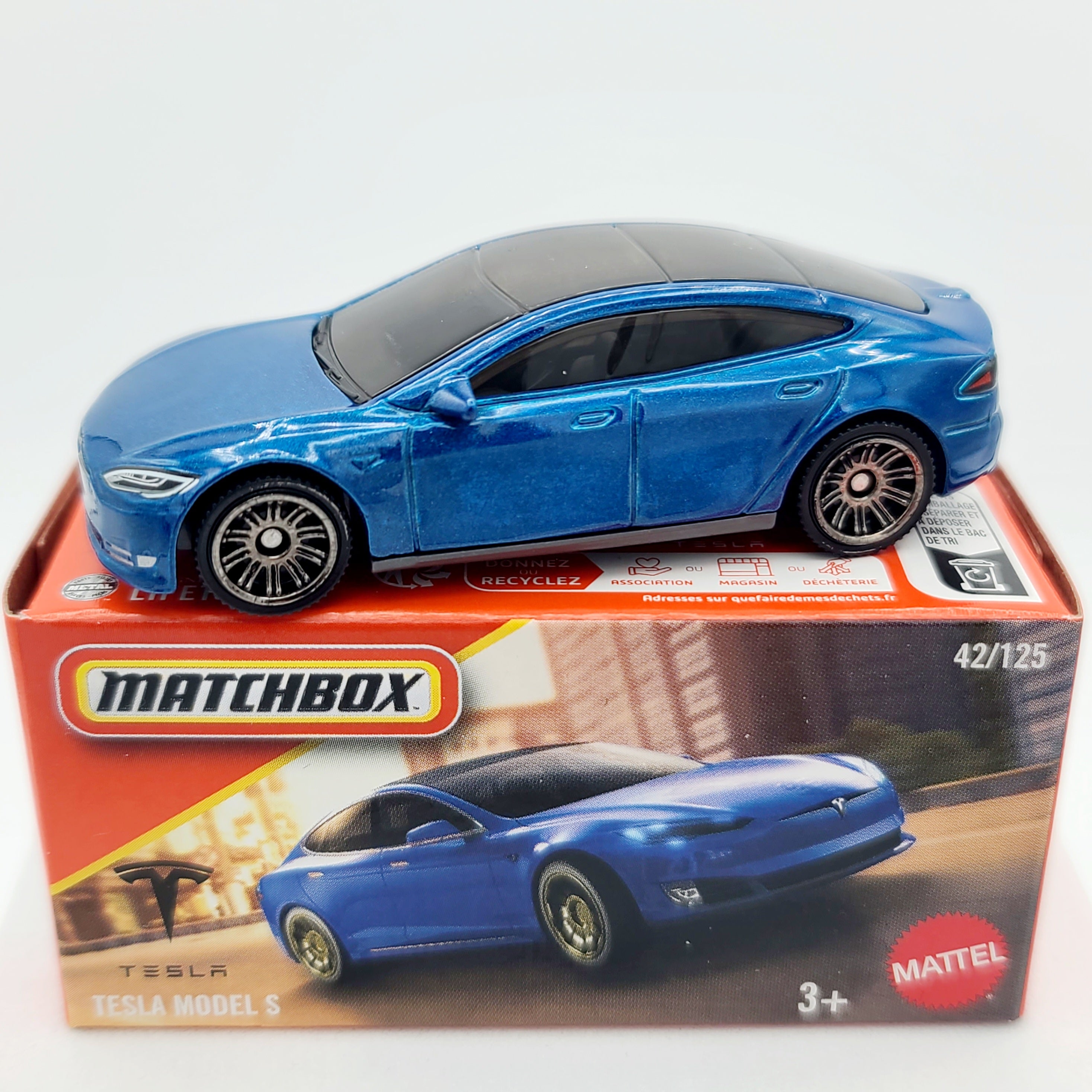 Matchbox Tesla Model S (2025 Mix 2 B Basic - Power Grabs)