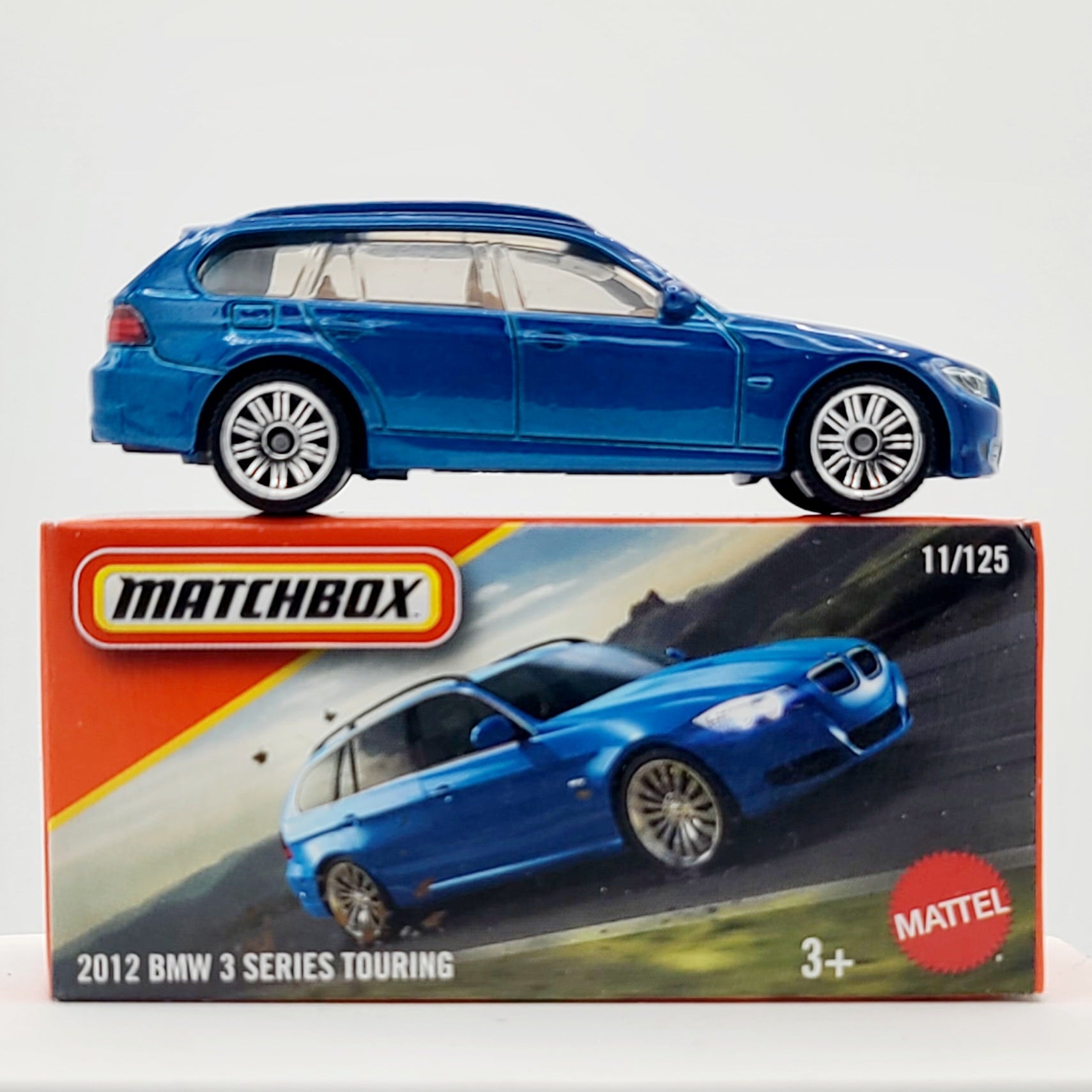 Matchbox '12 BMW 3 Series Touring (2025 Mix 2 B Basic - Power Grabs)