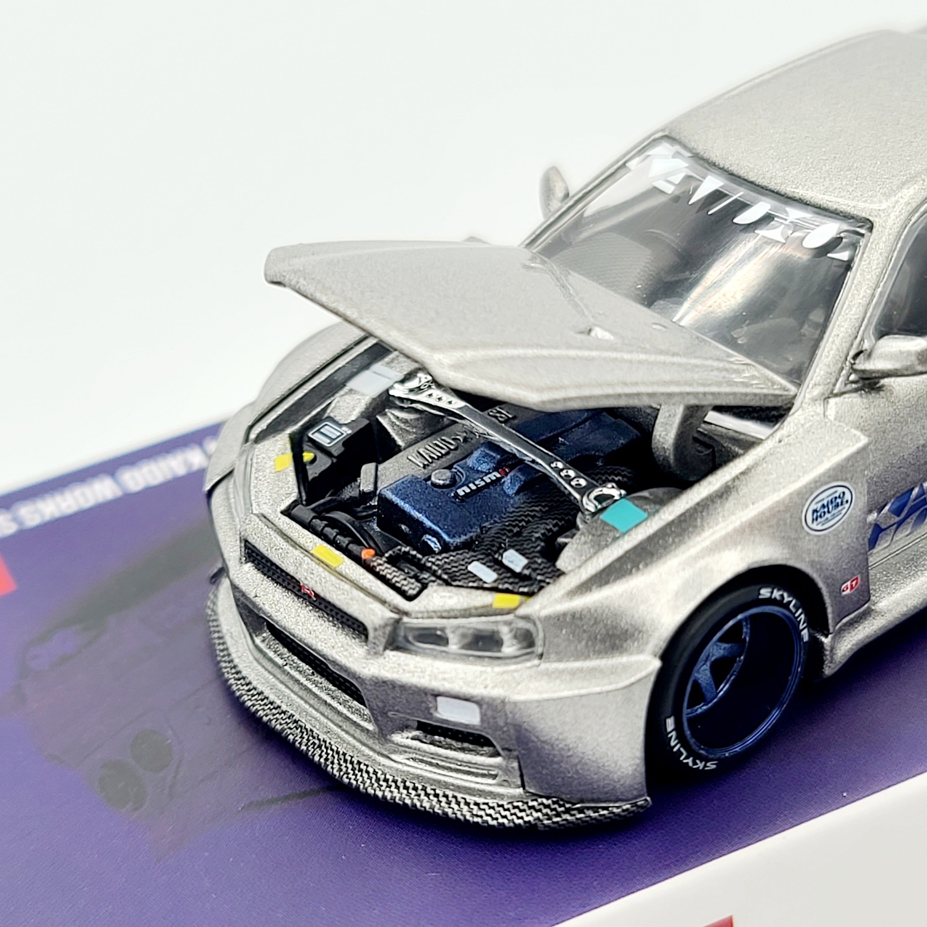 Kaido House x Mini GT Nissan Skyline GT-R (R34) Kaido Works Shinjuku V1 - 1:64 Scale (2024 Limited Edition)