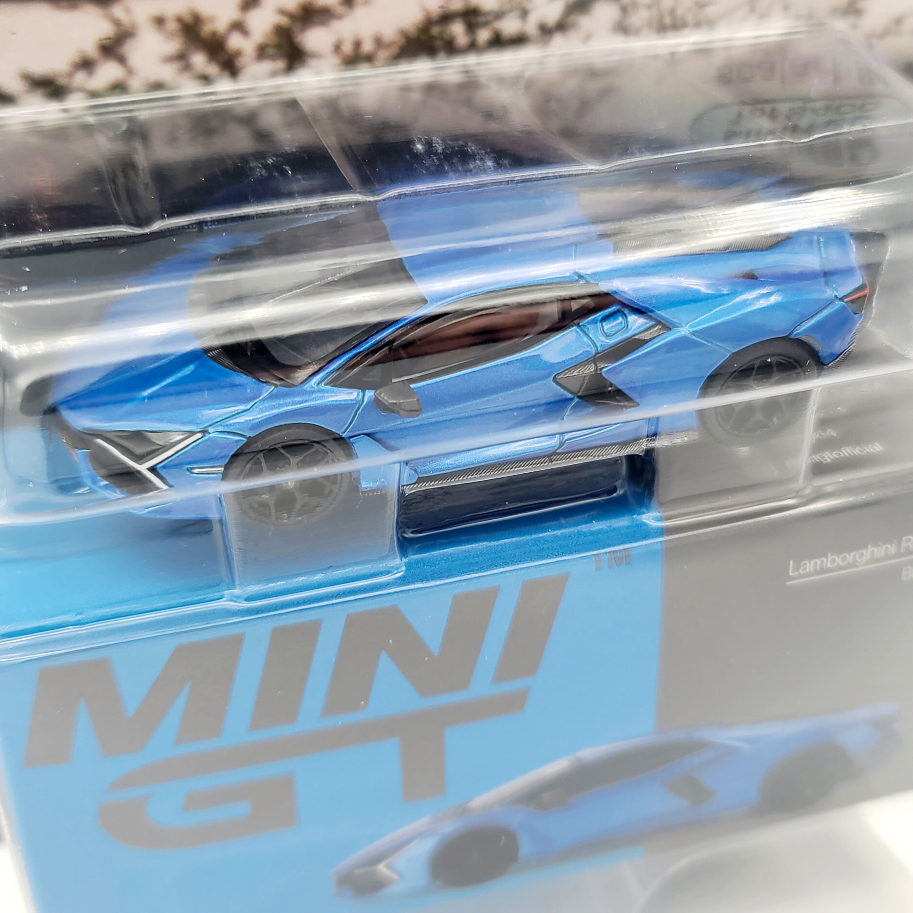 Mini GT Lamborghini Revuelto - 1:64 scale, Blu Eleos (2025 MIJO Exclusives - Limited Edition)