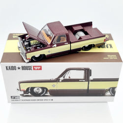 Kaido House x Mini GT Chevrolet Silverado Kaido Vintage Spec V1 - 1:64 scale (2024 Limited Edition)