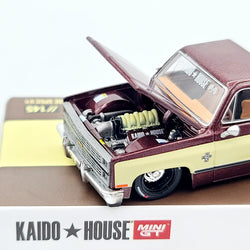 Kaido House x Mini GT Chevrolet Silverado Kaido Vintage Spec V1 - 1:64 scale (2024 Limited Edition)