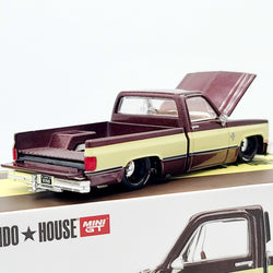 Kaido House x Mini GT Chevrolet Silverado Kaido Vintage Spec V1 - 1:64 scale (2024 Limited Edition)