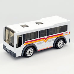 Matchbox MBX City Bus "Metro Shuttle" (2005 MBX Basic - Buried Treasure)