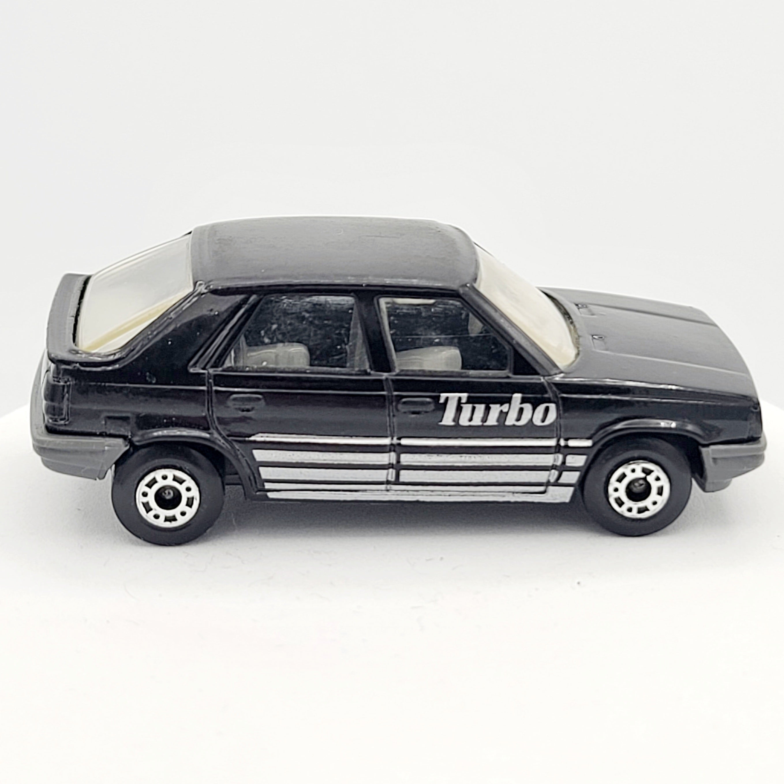 Matchbox Renault 11 (1986 - 1988 MBX Basic 1-75)