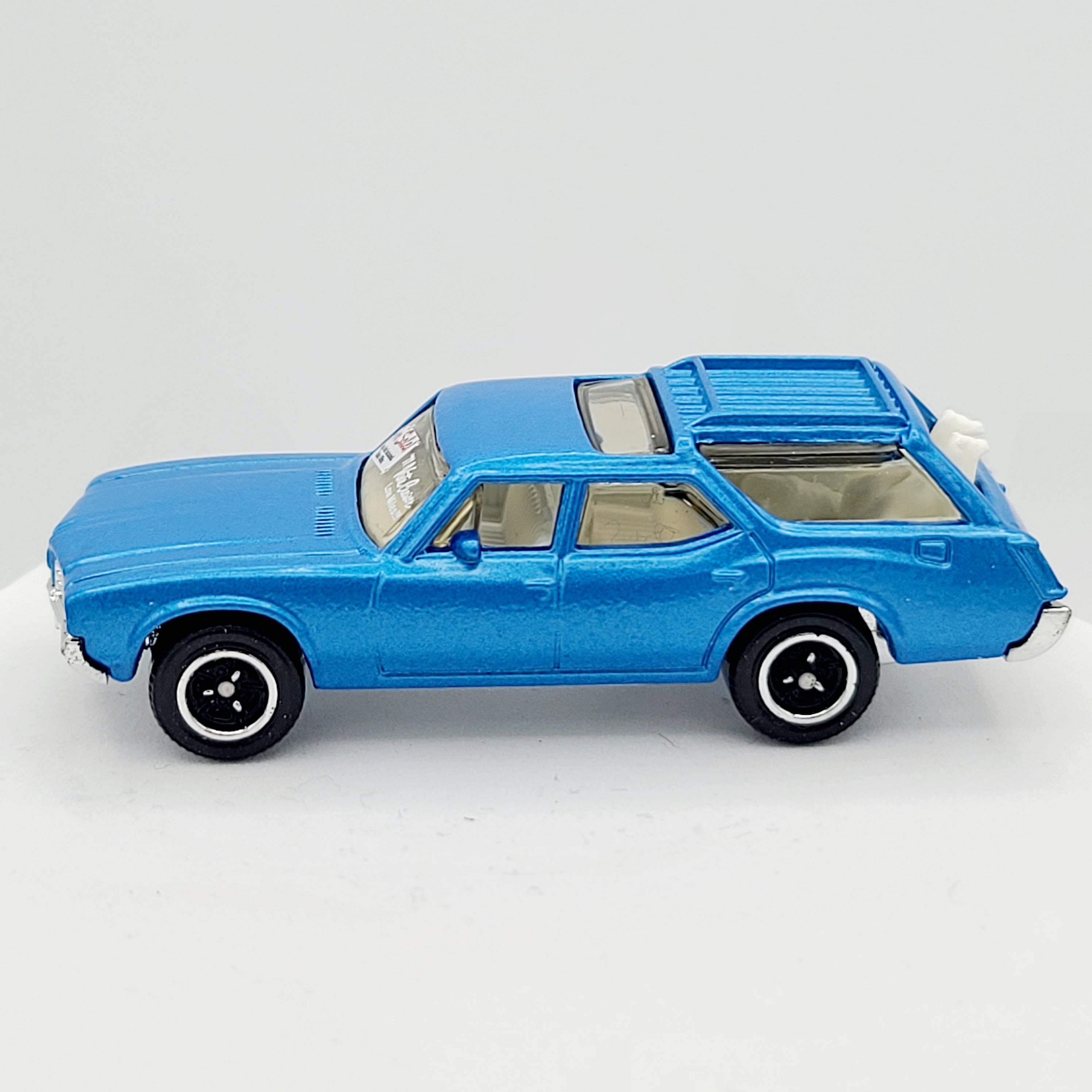 Matchbox '71 Oldsmobile Vista Cruiser, 