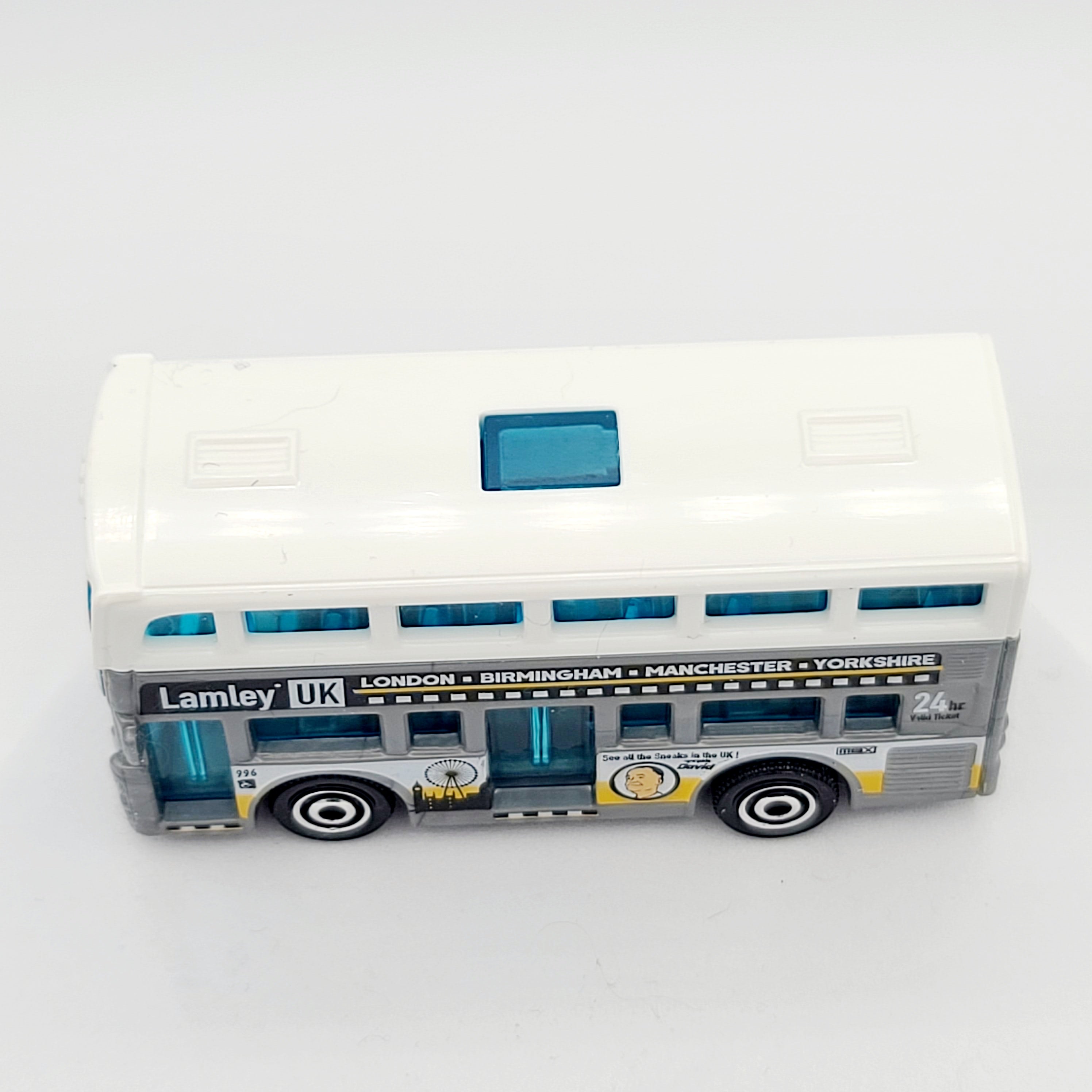 Matchbox Two Story Bus / Double Decker (2021 MBX 9 Pack Exclusive)