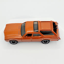 Matchbox '71 Oldsmobile Vista Cruiser (2010 MBX 5 Pack Exclusive - Camping Adventure)