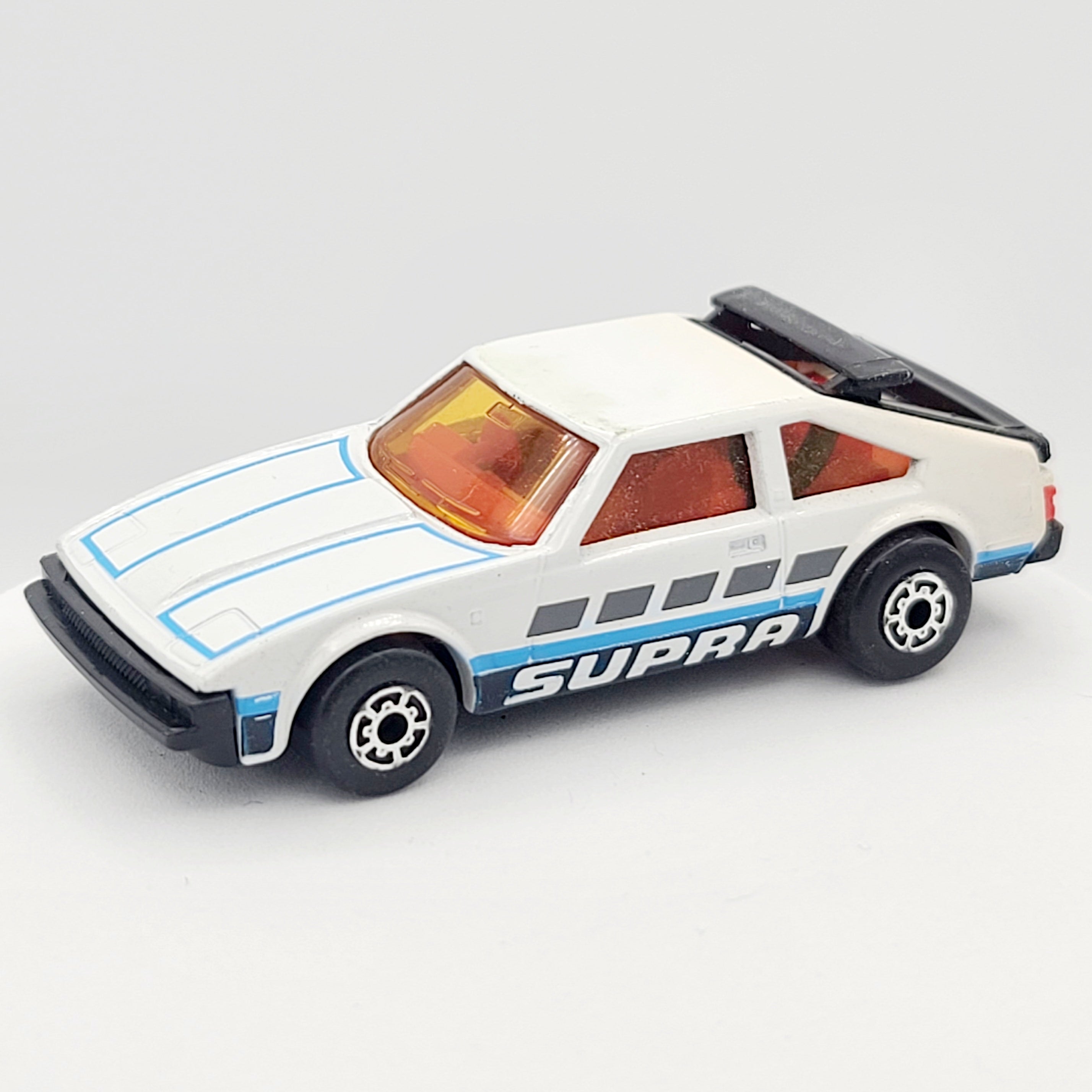 Matchbox '83 Toyota Supra (1985 MBX International ROW 1-75)