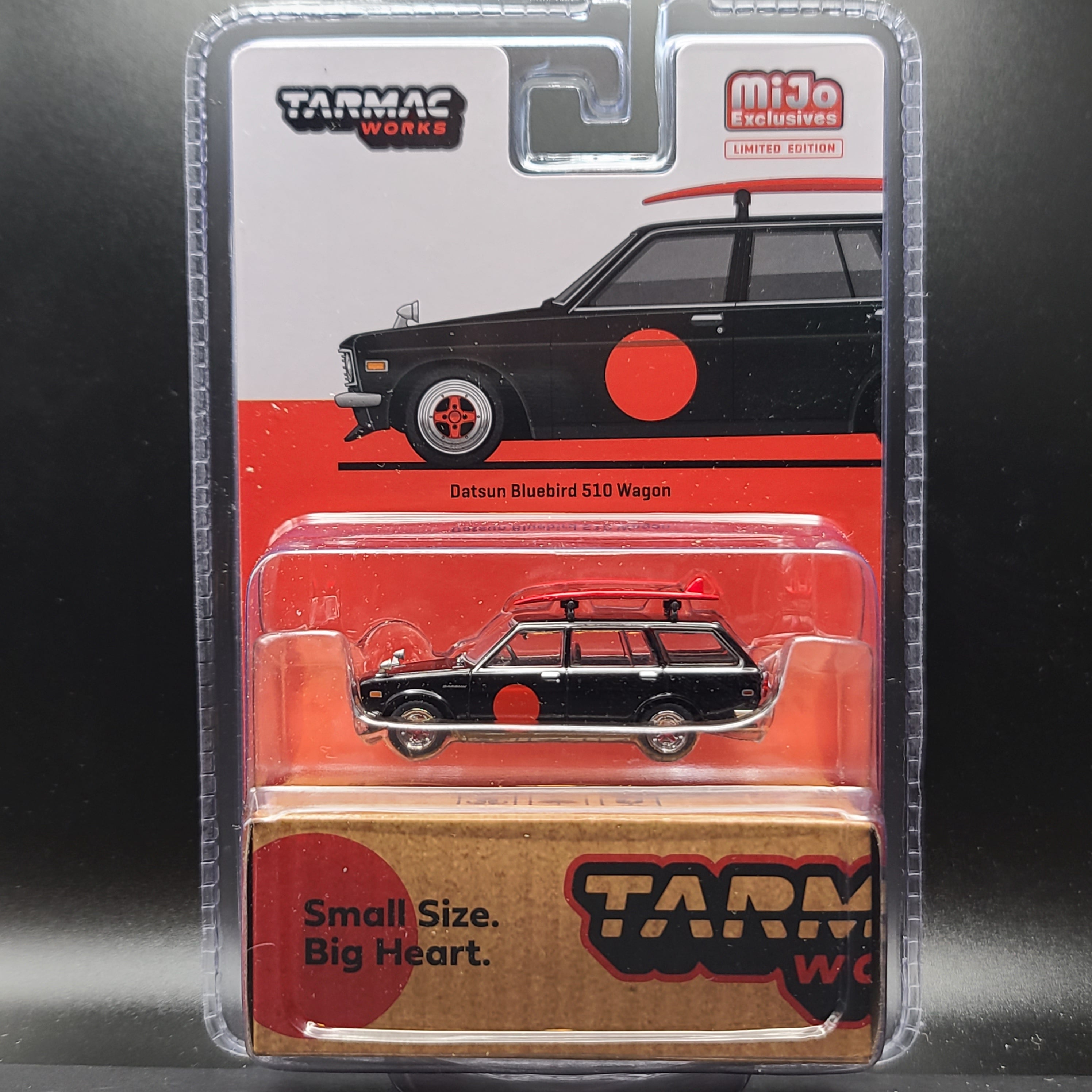 Tarmac Works Datsun Bluebird 510 Wagon w/ Surfboard (2022 MiJo Exclusives)